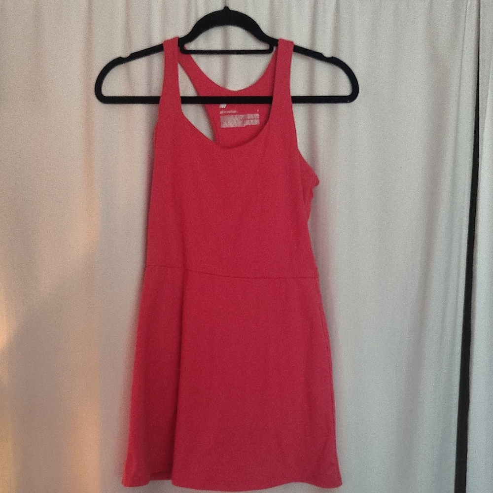 All in Motion Coral Sleeveless Top